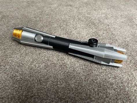 sifo dyas lightsaber